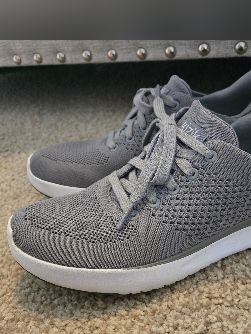Women's Kizik Gray Knit Hands Free Sneakers (Sz 8.5) - Picture 3 of 6